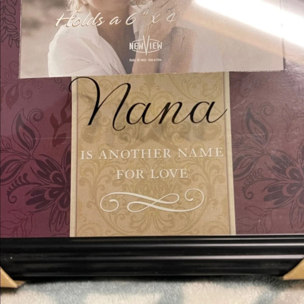 BNIB NEW VIEW SHADOW BOX “NANA IS ANOTHER NAME FOR LOVE” PHOTO FRAME HOLDS 6 x 4